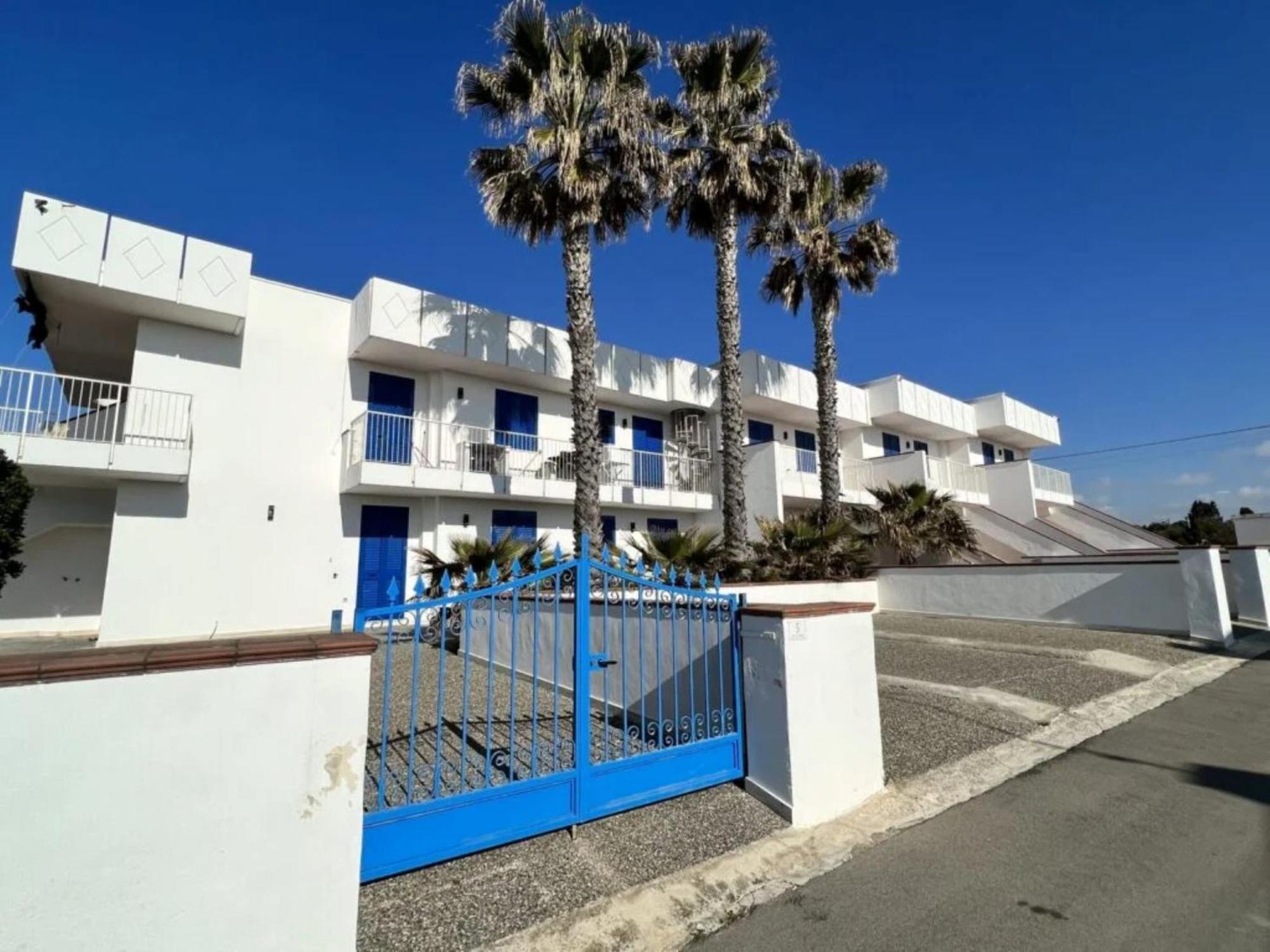 Residence Mare Azzurro 토레 산 지오반니 우겐토 외부 사진